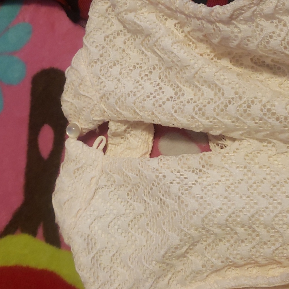 Two dresses - Picture 3 of 5